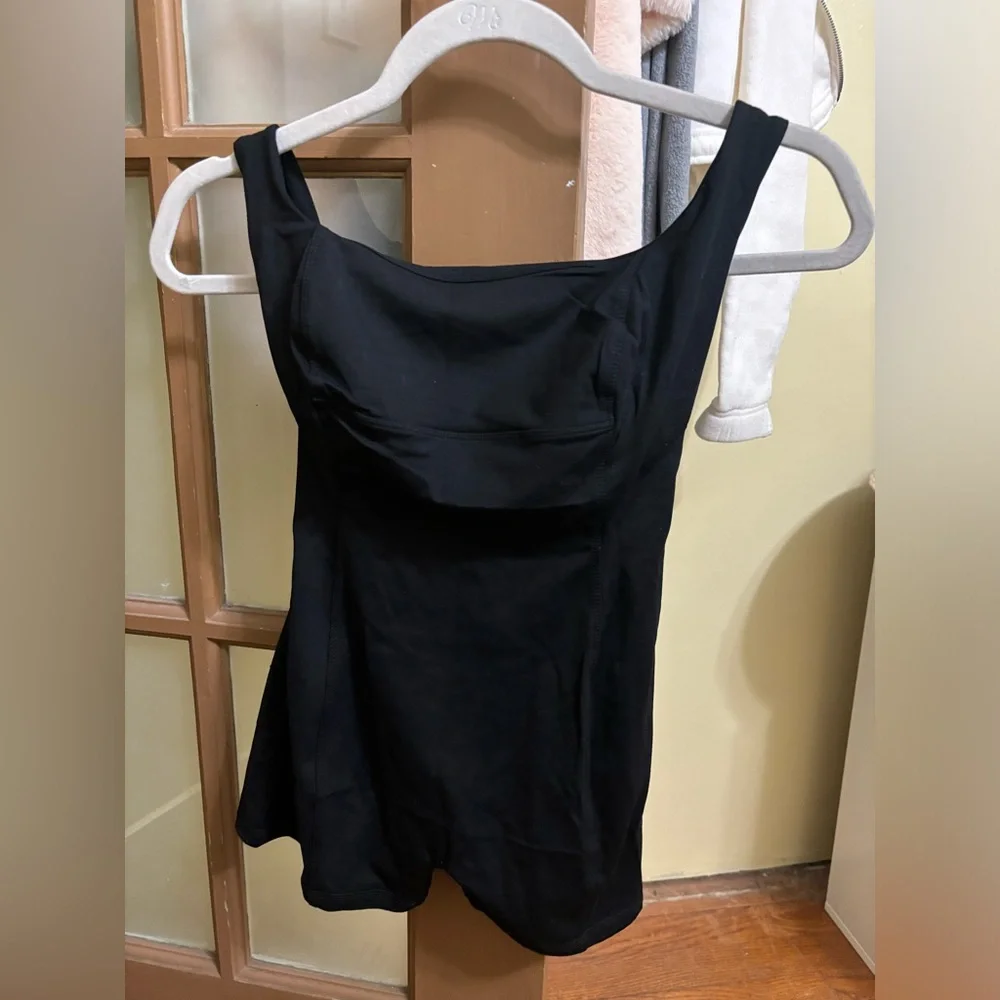 Monday swimwear workout romper size medium - Picture 4 of 5
